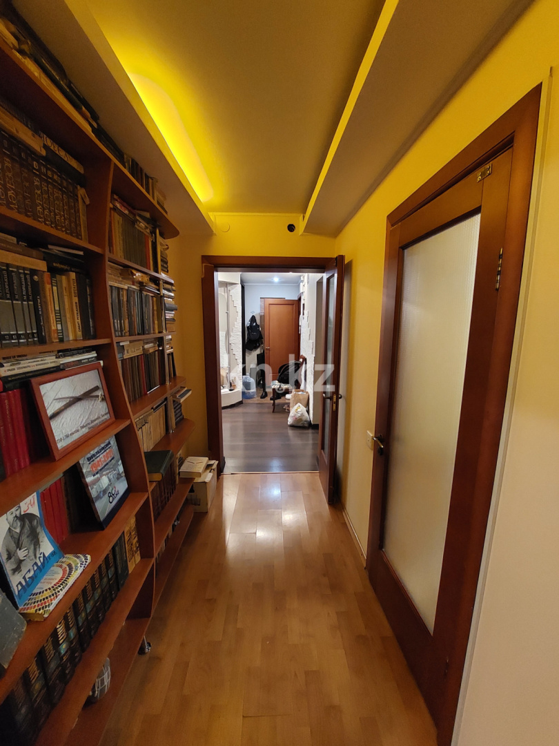 Продажа 4-комнатной квартиры, 110 м² в Караганде - фото 5