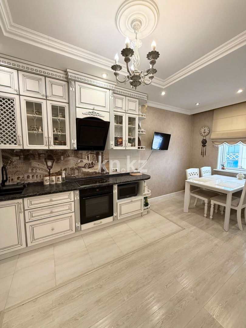 Продажа 4-комнатной квартиры, 106 м², ул. Куанышбаева, дом  9/2 в Астане - фото 10