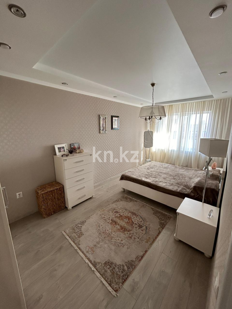 Продажа 2-комнатной квартиры, 69 м², пр. Республики в Караганде - фото 7