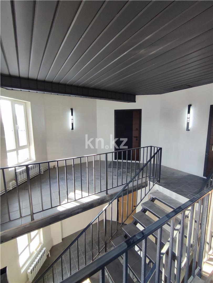 Продажа 2-комнатной квартиры, 56 м², ул. Гудермесская, дом  104/5 в Караганде - фото 3