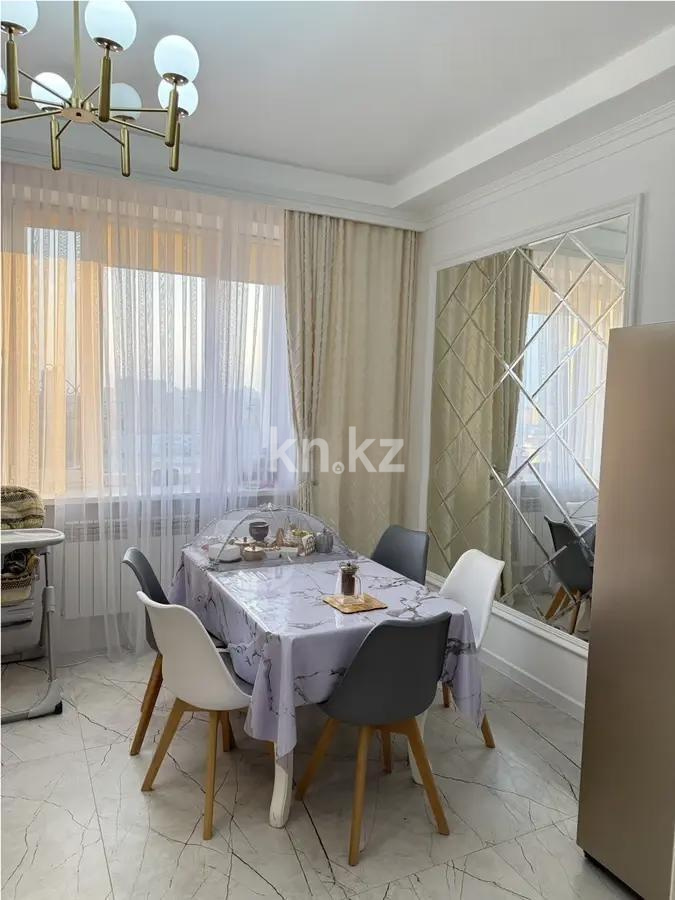 Продажа 4-комнатной квартиры, 141 м², ул. Сейфуллина, дом  8 в Астане - фото 2