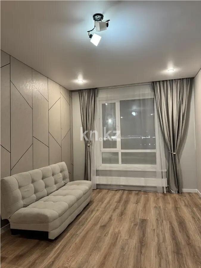 Продажа 1-комнатной квартиры, 38 м² в Астане