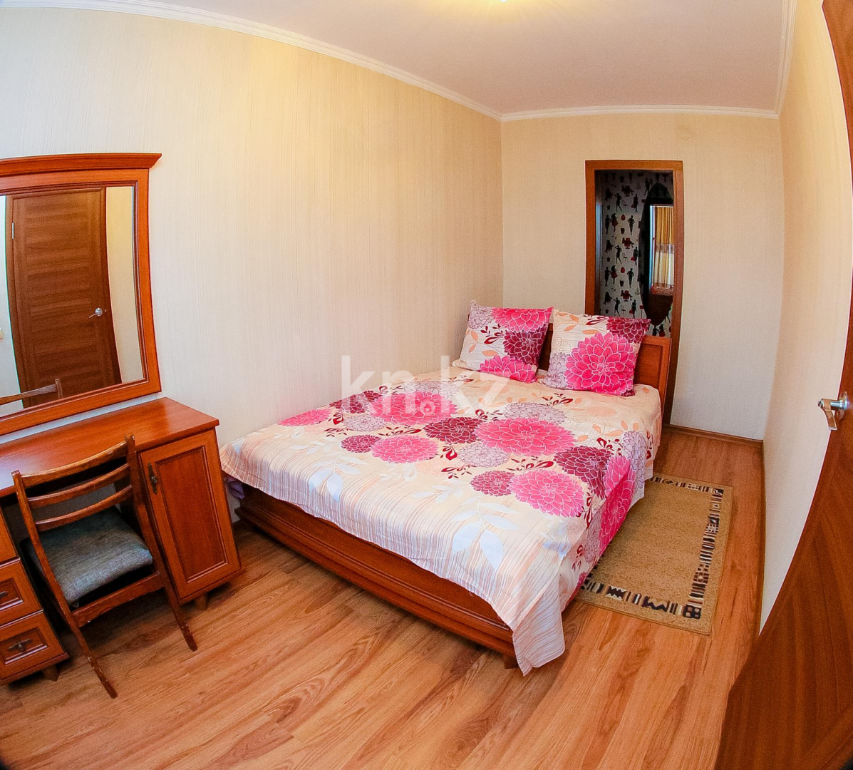 Аренда 2-комнатной квартиры посуточно, 50 м², ул. Кайсенова, дом  123 в Усть-Каменогорске