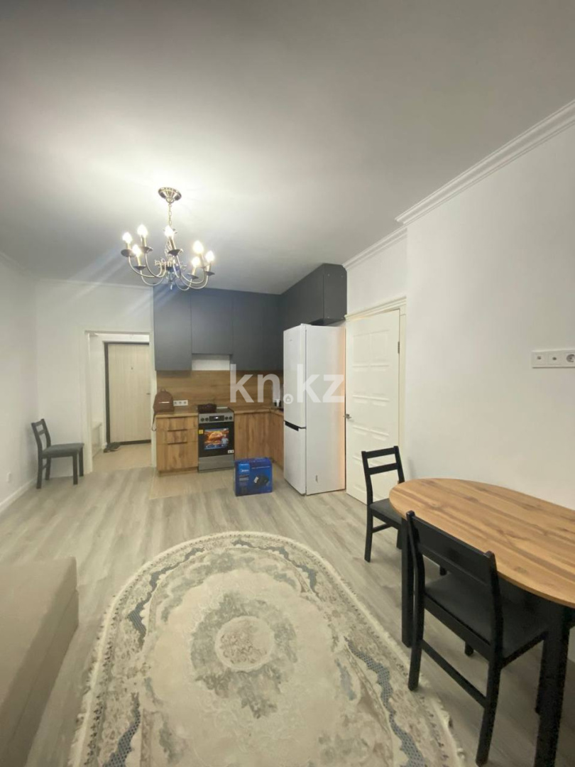 Аренда 2-комнатной квартиры, 47 м² в Астане