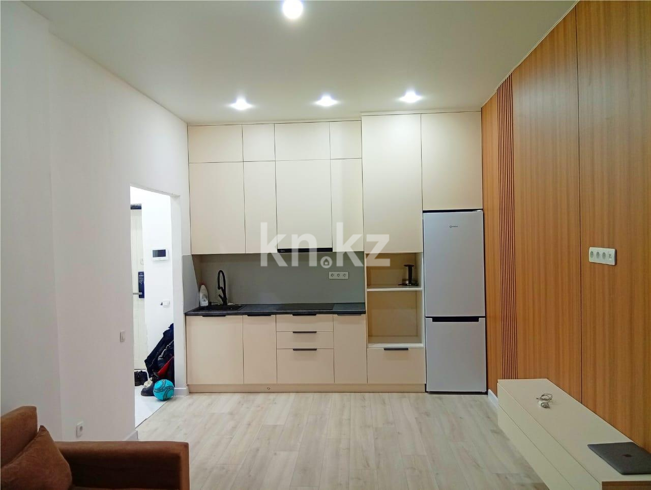 Продажа 2-комнатной квартиры, 44 м², ул. Толе би в Астане