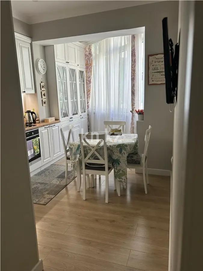 Продажа 3-комнатной квартиры, 83.9 м², ул. Кенесары хана, дом  54/34 в Алматы - фото 4