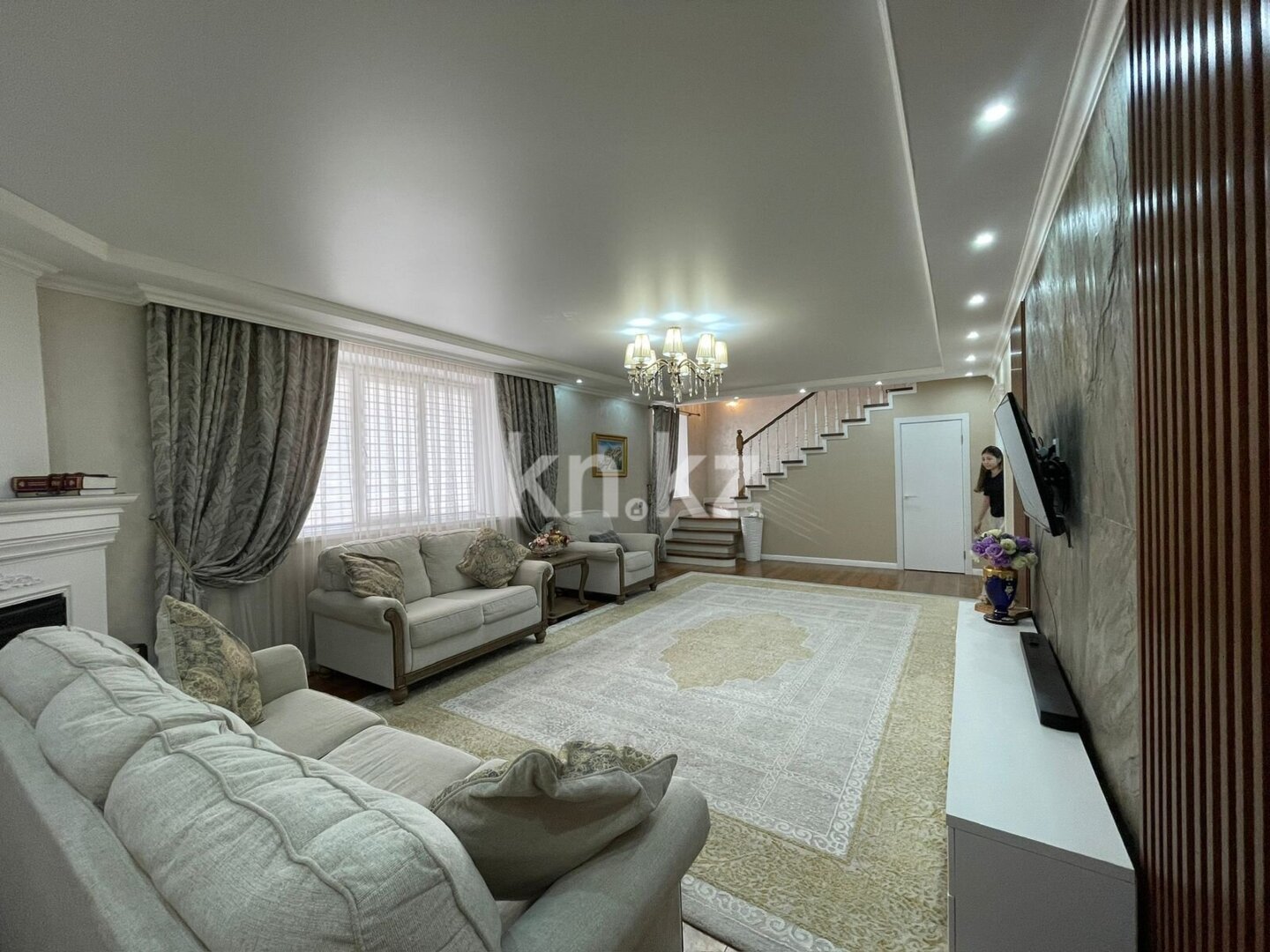 Продажа 5-комнатного дома, 380 м² в Алматы - фото 24
