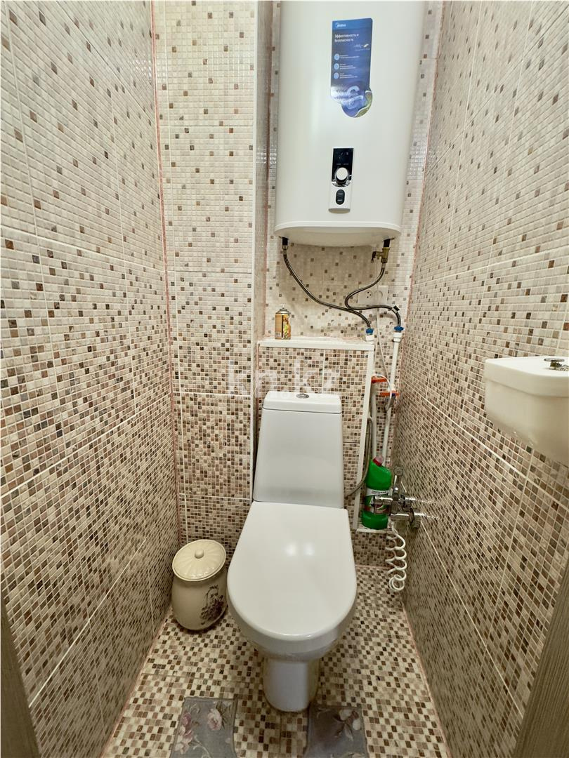 Продажа 2-комнатной квартиры, 49 м², мкр-н Восток-3, дом  16 в Караганде - фото 14