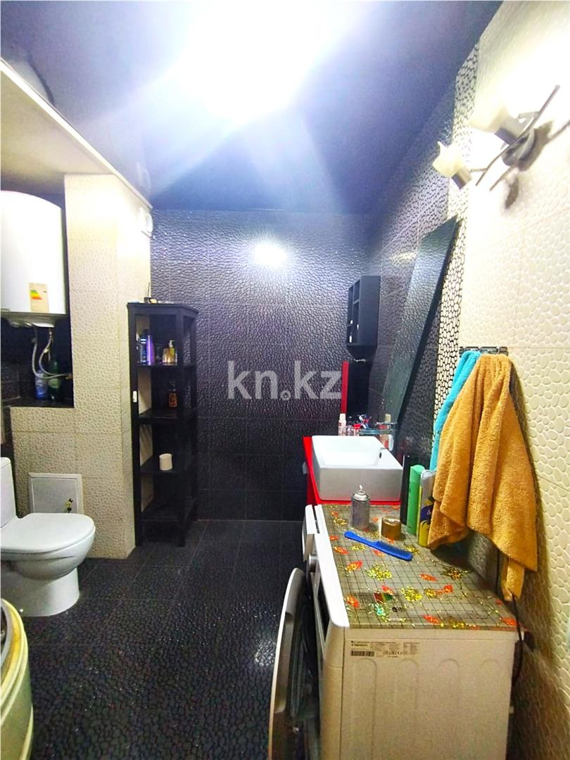 Продажа 4-комнатной квартиры, 178 м² в Караганде - фото 21