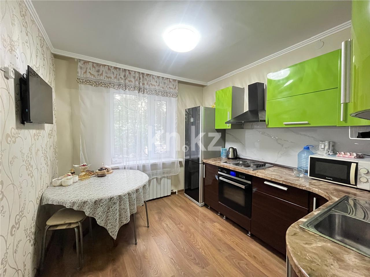 Продажа 4-комнатной квартиры, 83 м², мкр-н Степной-2, дом  2 в Караганде - фото 11