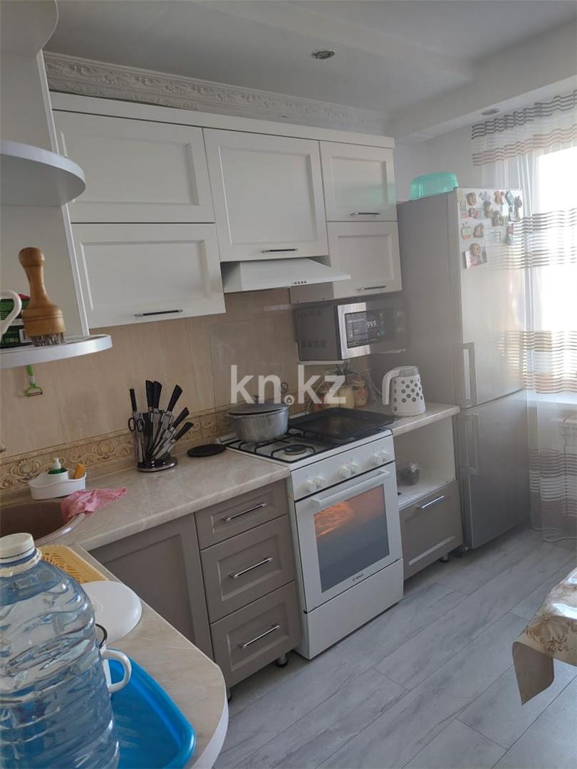 Продажа 4-комнатной квартиры, 87 м², мкр-н 8, дом  67 в Темиртау - фото 5