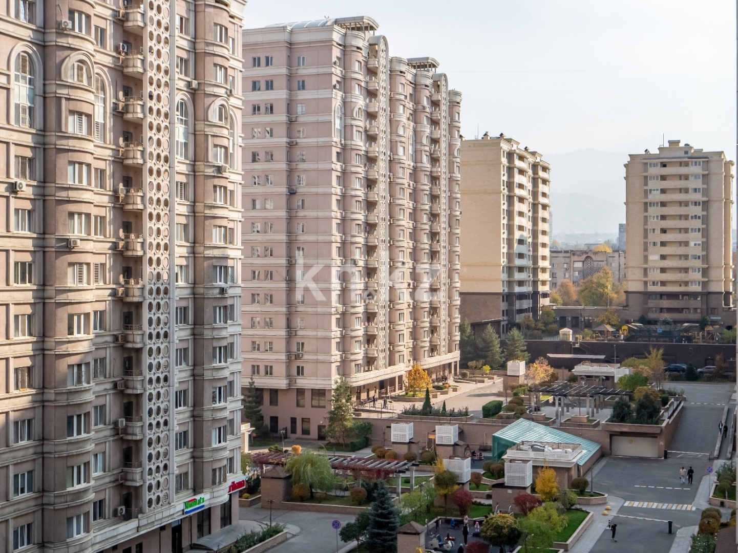 Аренда 1-комнатной квартиры посуточно, 42 м², ул. Навои, дом  208 - ул. Торайгырова в Алматы - фото 24