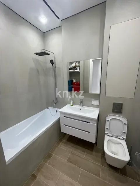 Продажа 3-комнатной квартиры, 74 м², пр. Туран, дом  43/6 в Астане - фото 3