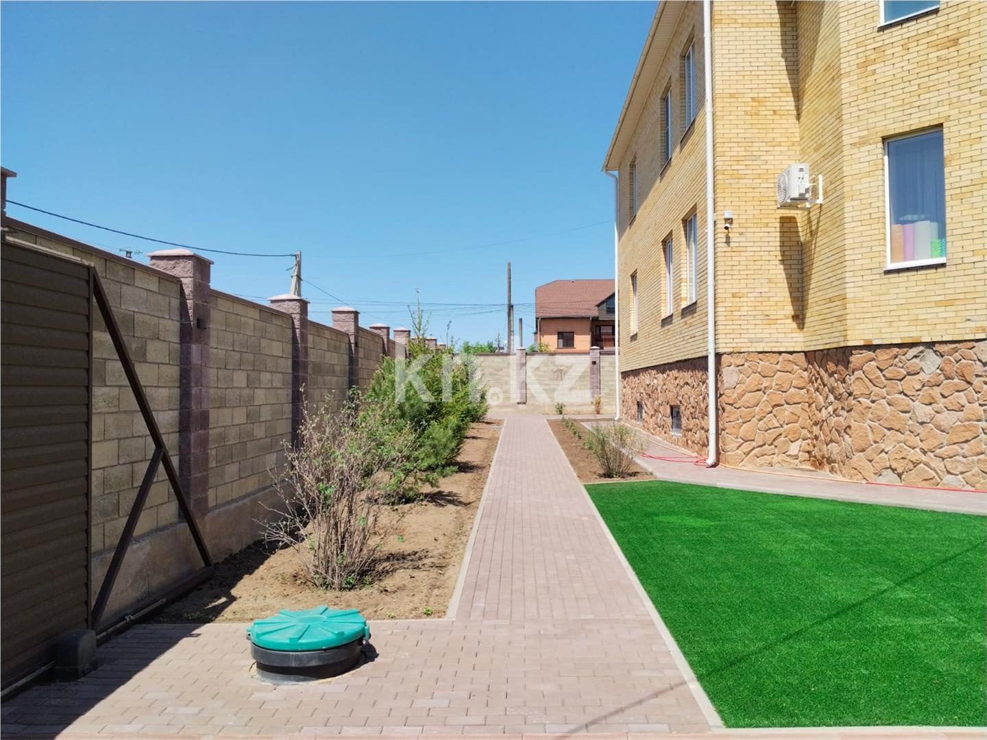 Продажа 7-комнатного дома, 470 м² в Караганде - фото 2