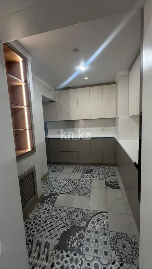 Продажа 2-комнатной квартиры, 70 м² в Алматы - фото 3