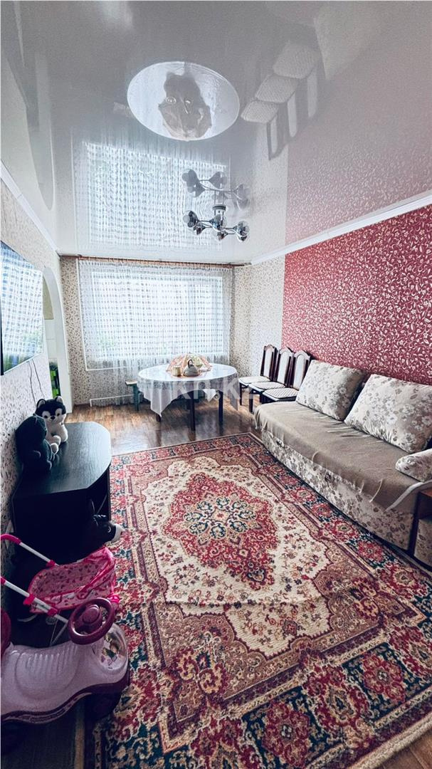 Продажа 4-комнатной квартиры, 76 м² в Караганде