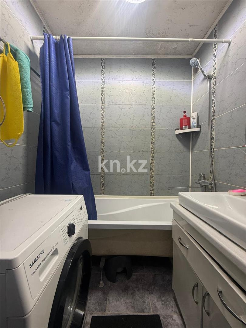 Продажа 3-комнатной квартиры, 65 м² в Караганде - фото 11