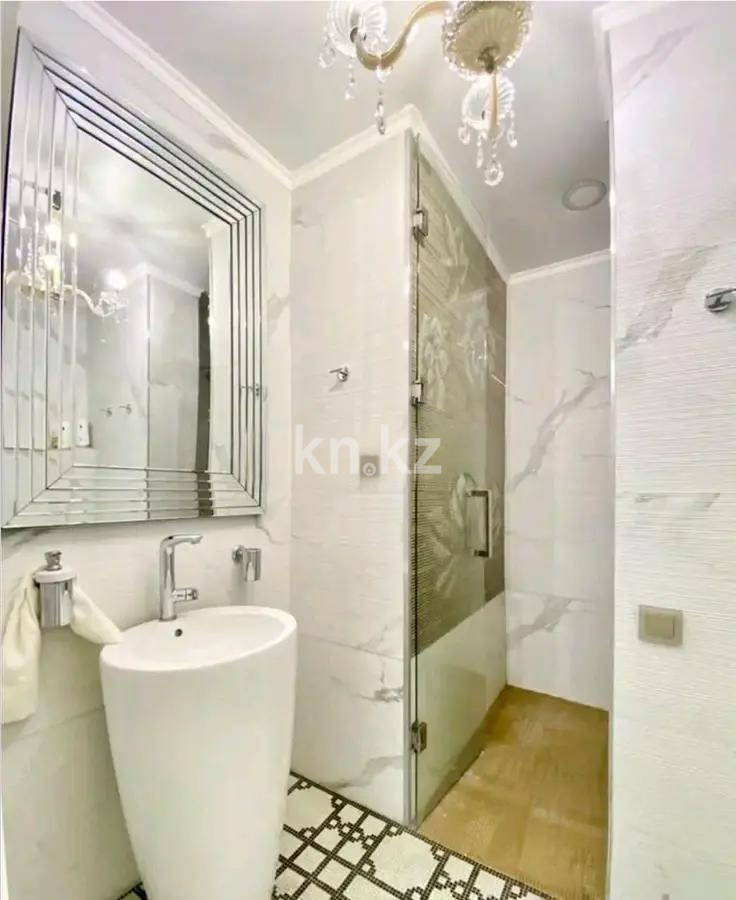 Продажа 6-комнатной квартиры, 260 м² в Астане - фото 12