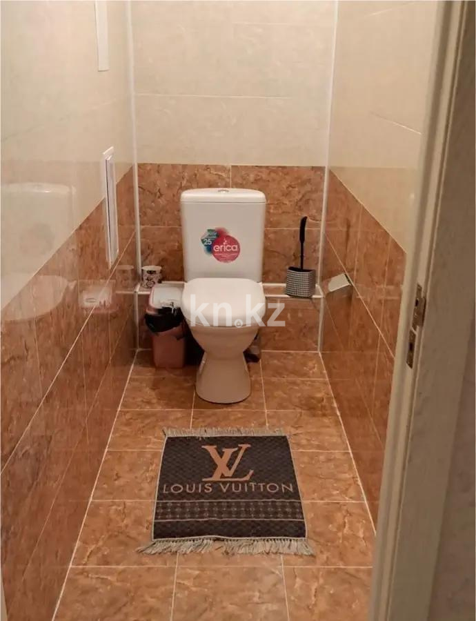 Продажа 2-комнатной квартиры, 84 м², ул. Достык, дом  5/1 в Астане - фото 4