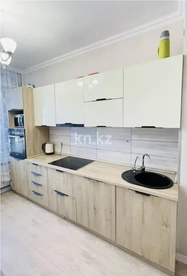Продажа 3-комнатной квартиры, 71.5 м², пр. Момышулы, дом  17/2 в Астане - фото 4