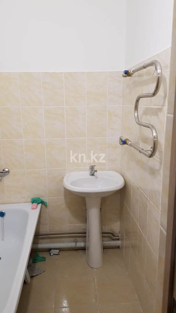 Продажа 3-комнатной квартиры, 73 м², ул. Е-496, дом  10 - пр. Мангилик Ел в Астане - фото 8