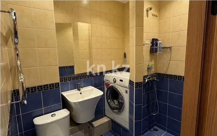 Продажа 3-комнатной квартиры, 62 м², пр. Райымбека, дом  120/124 в Алматы - фото 4