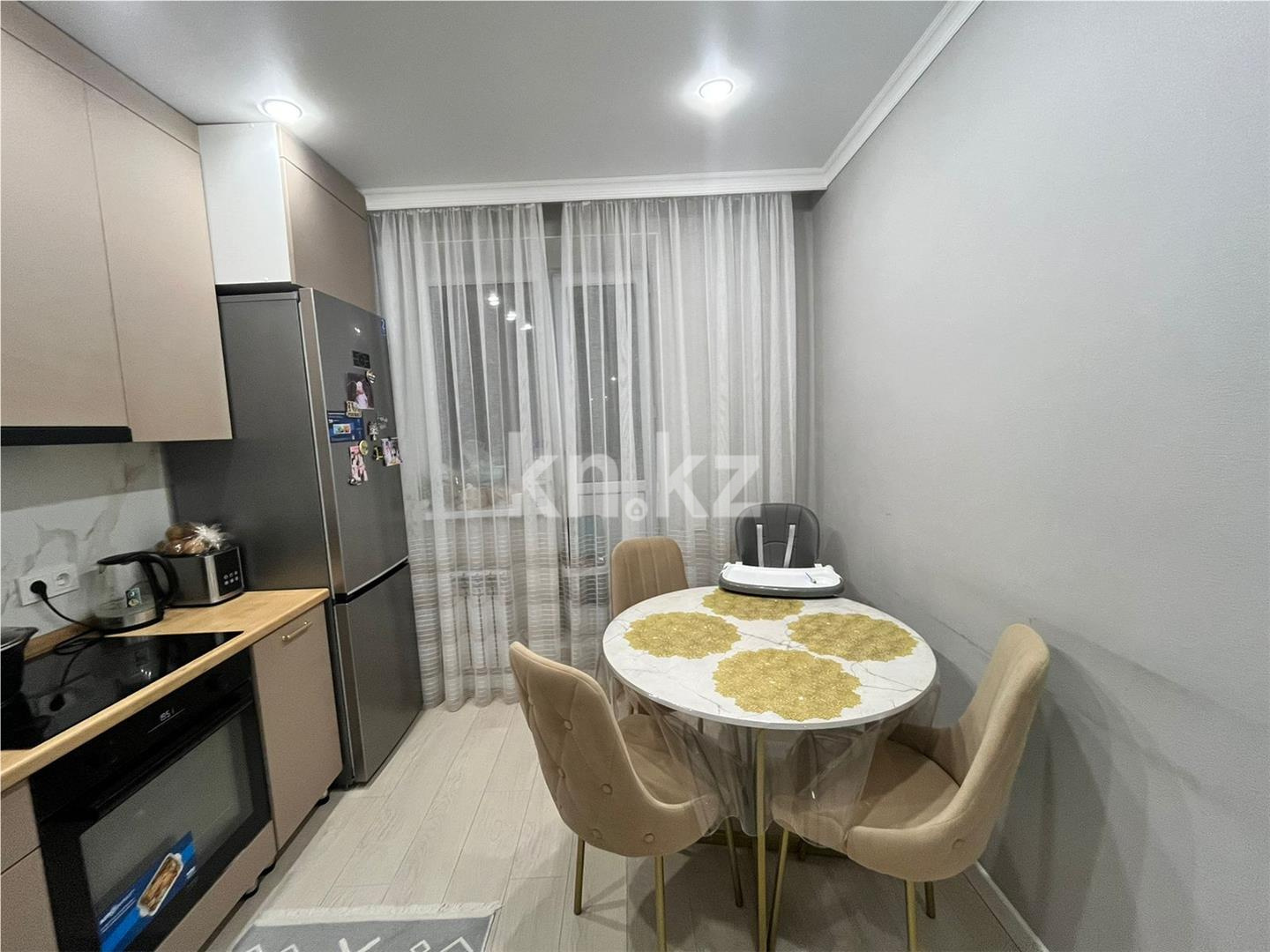 Продажа 2-комнатной квартиры, 53.9 м², ул. Е-15 в Астане - фото 4