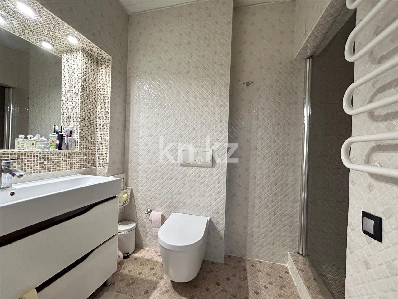 Продажа 4-комнатной квартиры, 139.7 м² в Астане - фото 16