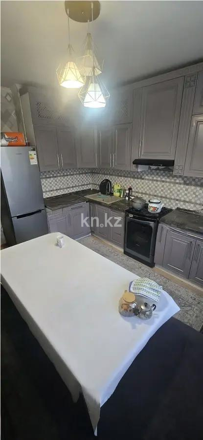 Продажа 1-комнатной квартиры, 40 м², мкр-н Жас Канат, дом  1/73 в Алматы - фото 2