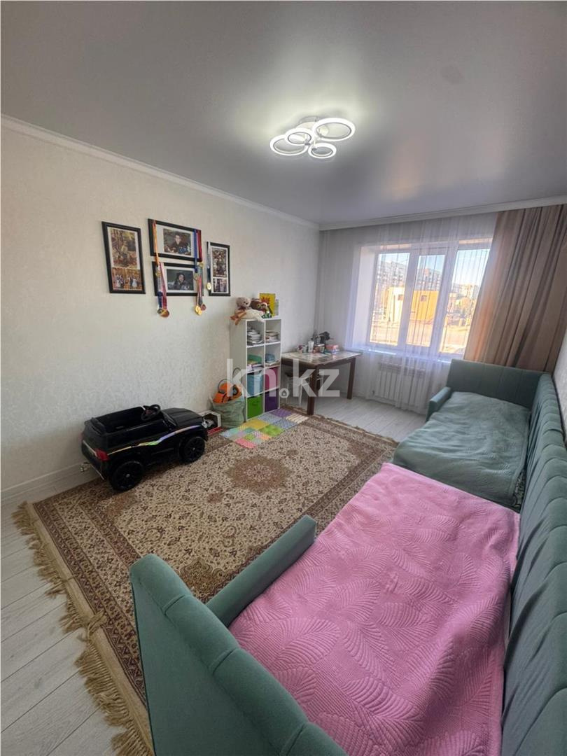 Продажа 3-комнатной квартиры, 90 м², ул. Муканова в Караганде - фото 3