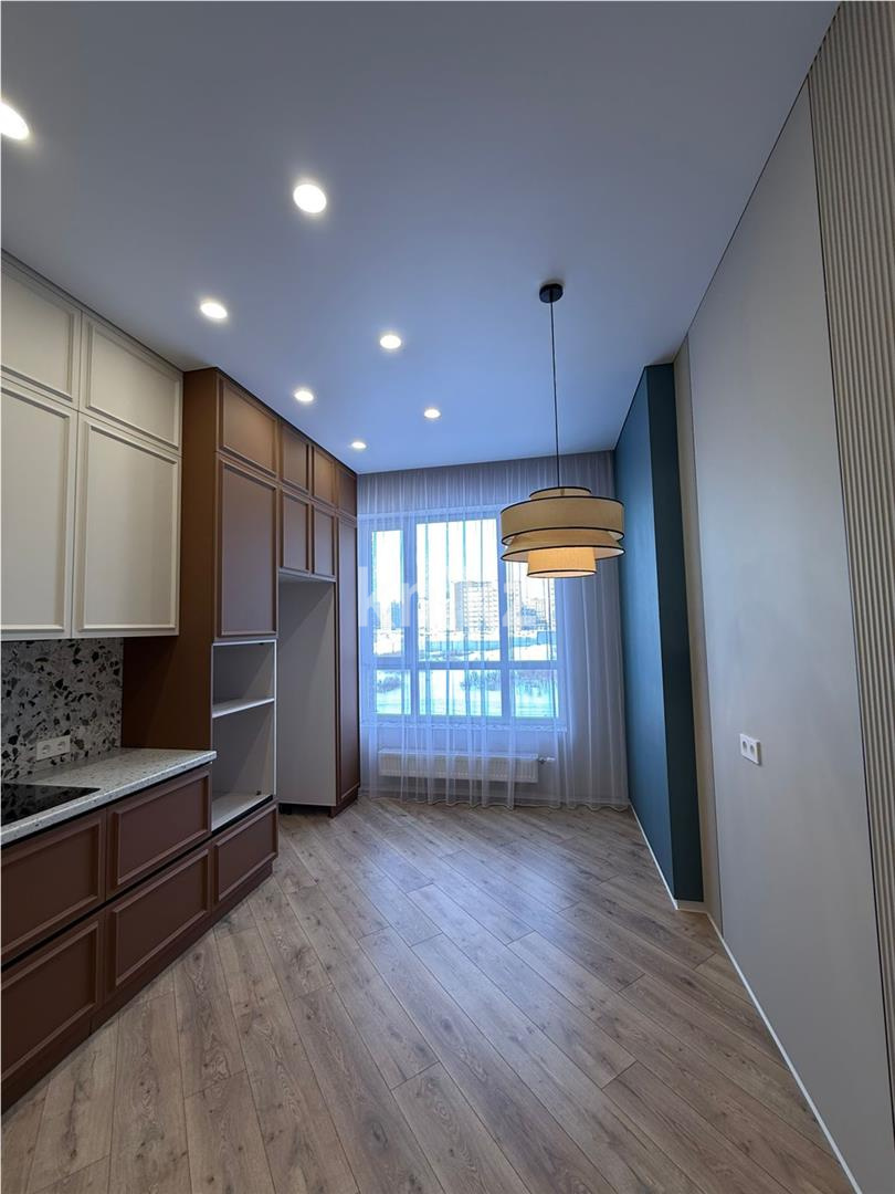 Продажа 2-комнатной квартиры, 63 м², ул. Казыбек би в Астане - фото 5