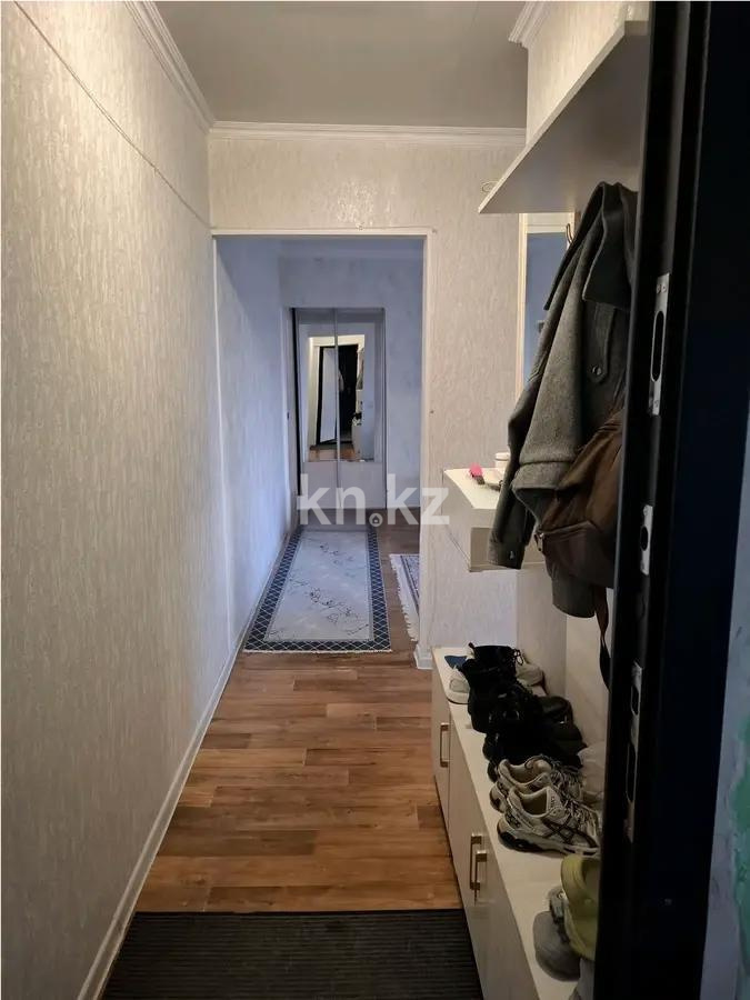 Продажа 3-комнатной квартиры, 58 м², ул. Розыбакиева, дом  242 в Алматы - фото 4