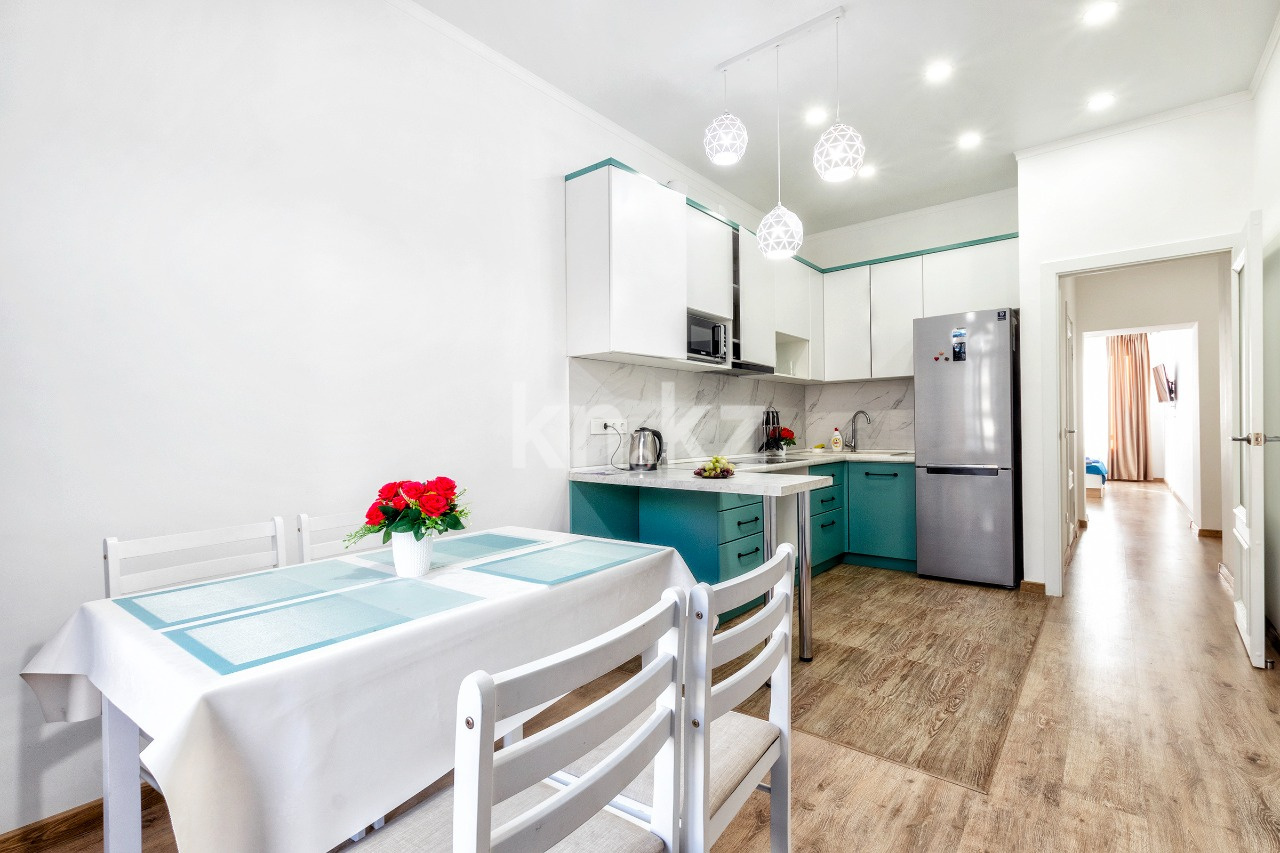 Аренда 1-комнатной квартиры посуточно, 46 м², ул. Анет баба, дом  3 - ул. Сыганак в Астане - фото 3