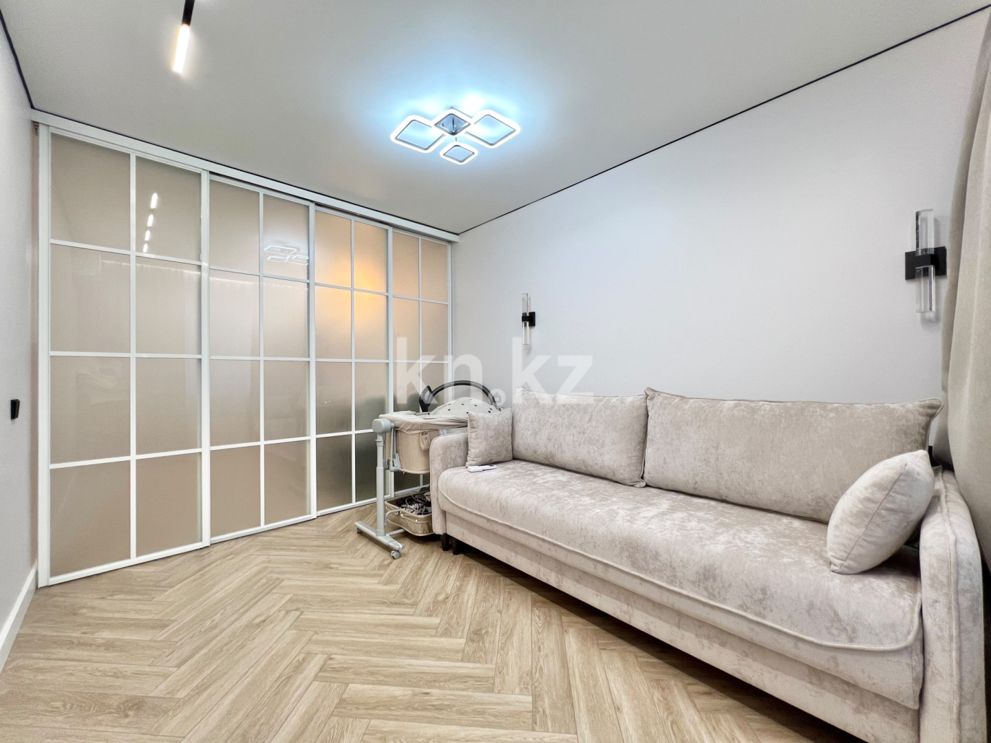 Продажа 2-комнатной квартиры, 47 м² в Алматы - фото 8