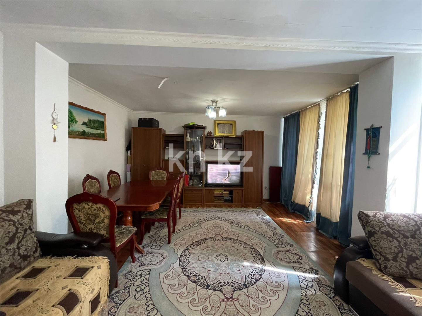 Продажа 2-комнатной квартиры, 61 м² в Караганде