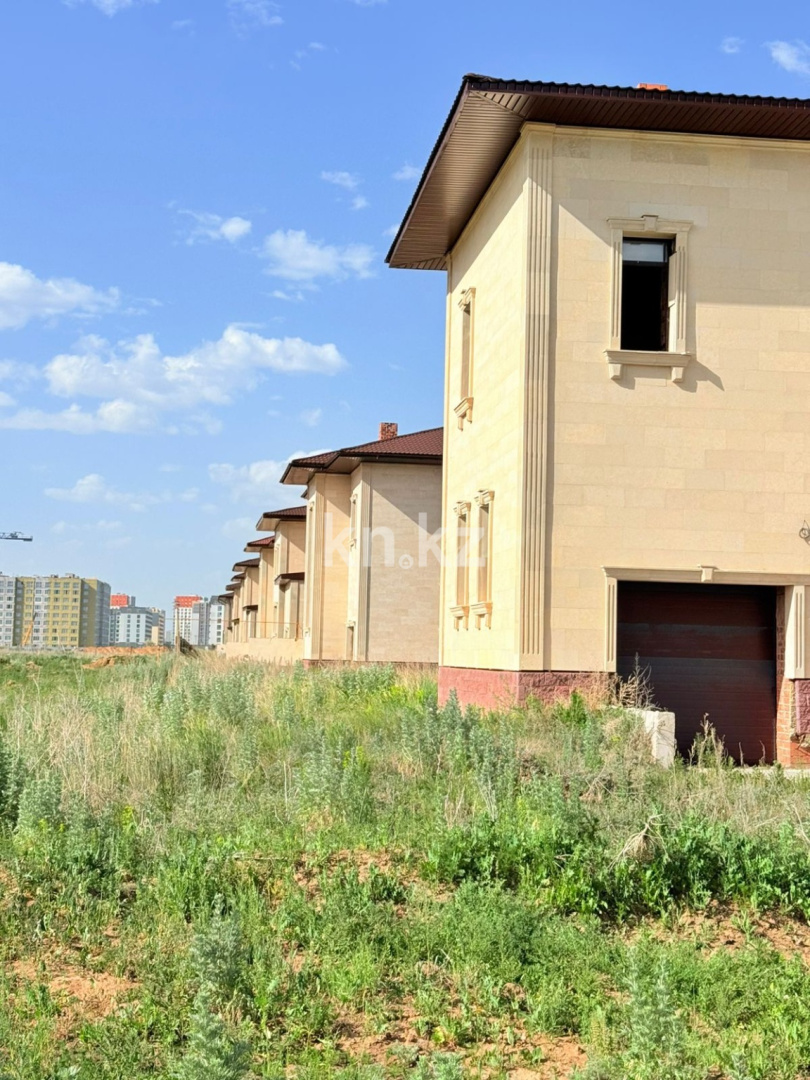 Продажа 5-комнатного дома, 324 м² в Астане - фото 2