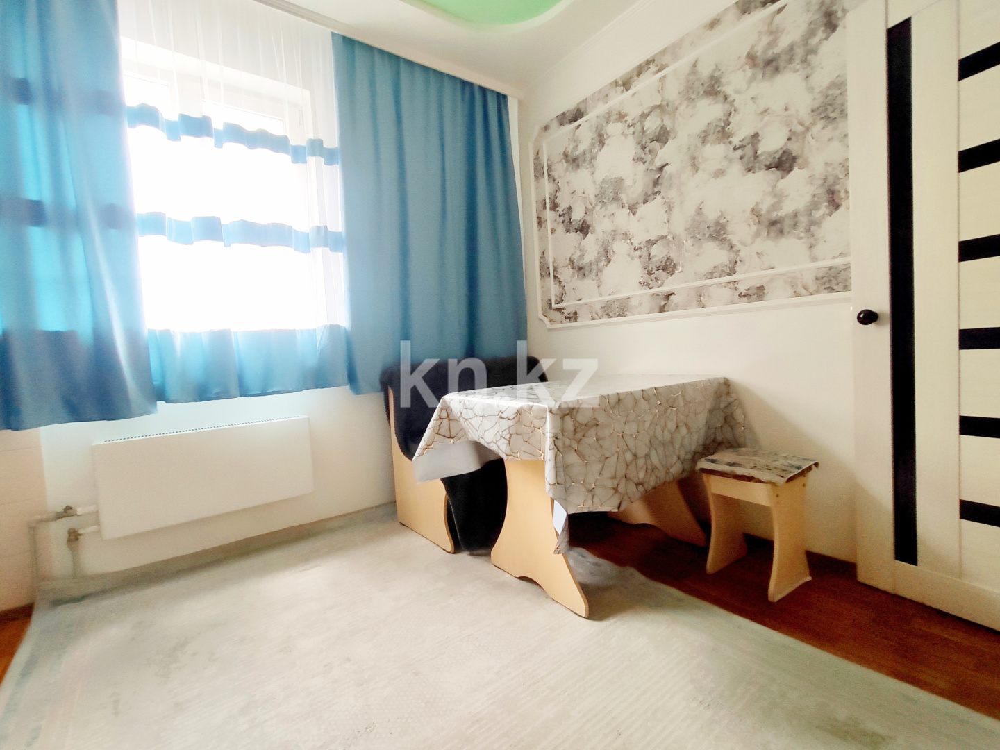 Аренда 1-комнатной квартиры посуточно, 40 м², мкр-н Аксай-1а, дом  31а - пр. Райымбека в Алматы - фото 4