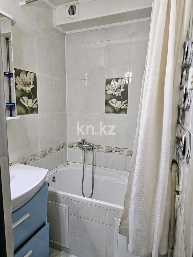 Продажа 3-комнатной квартиры, 65 м² в Караганде - фото 3