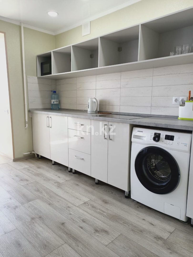 Аренда 1-комнатной квартиры посуточно, 40 м², ул. Казахстан, дом  72 в Усть-Каменогорске - фото 8
