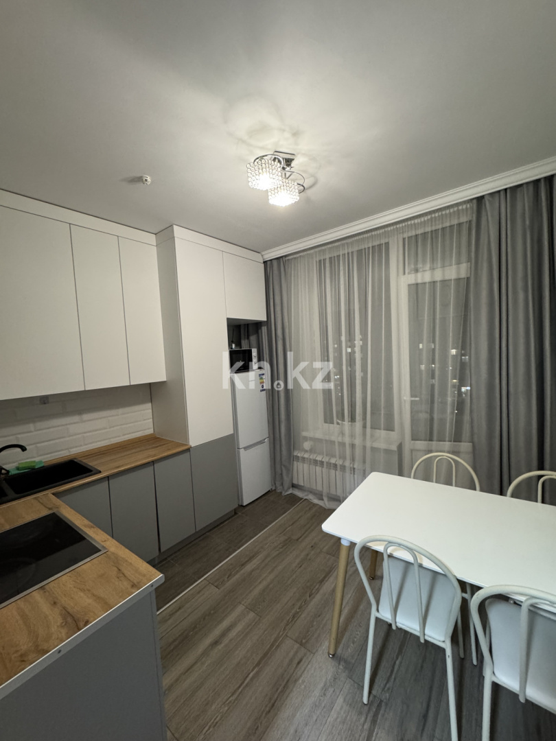 Аренда 1-комнатной квартиры посуточно, 40 м² в Астане - фото 3
