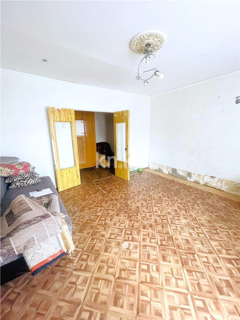 Продажа 4-комнатной квартиры, 78 м², ул. Язева в Караганде - фото 3