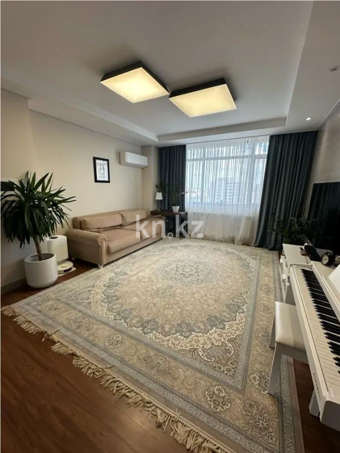 Продажа 5-комнатной квартиры, 115 м², ул. Нажимеденова, дом  4/1 в Астане
