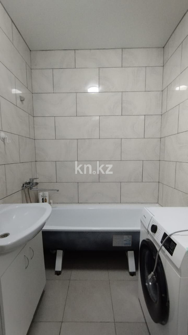 Продажа 1-комнатной квартиры, 33.9 м² в Уральске - фото 6