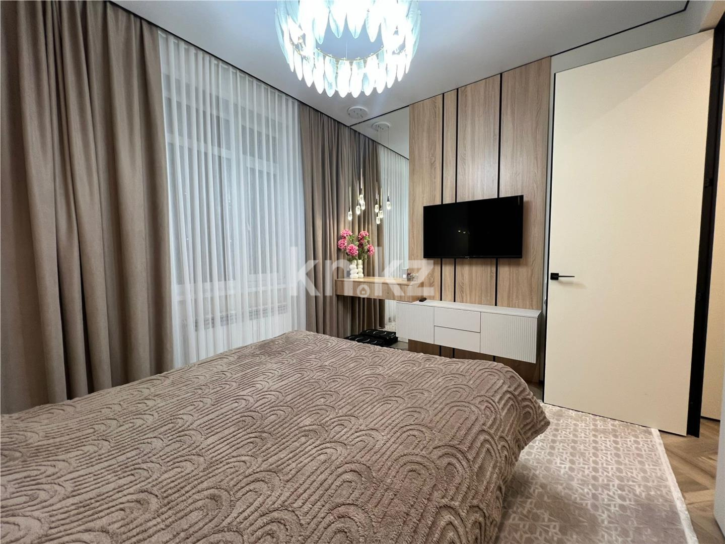 Продажа 3-комнатной квартиры, 78 м², пр. Строителей в Караганде - фото 7