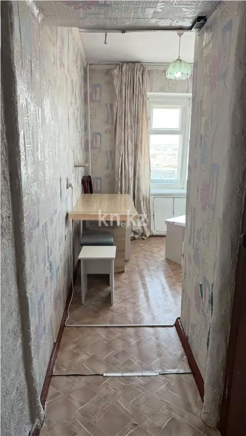 Продажа 1-комнатной квартиры, 31 м², 21 мкр., дом  14 в Караганде - фото 2