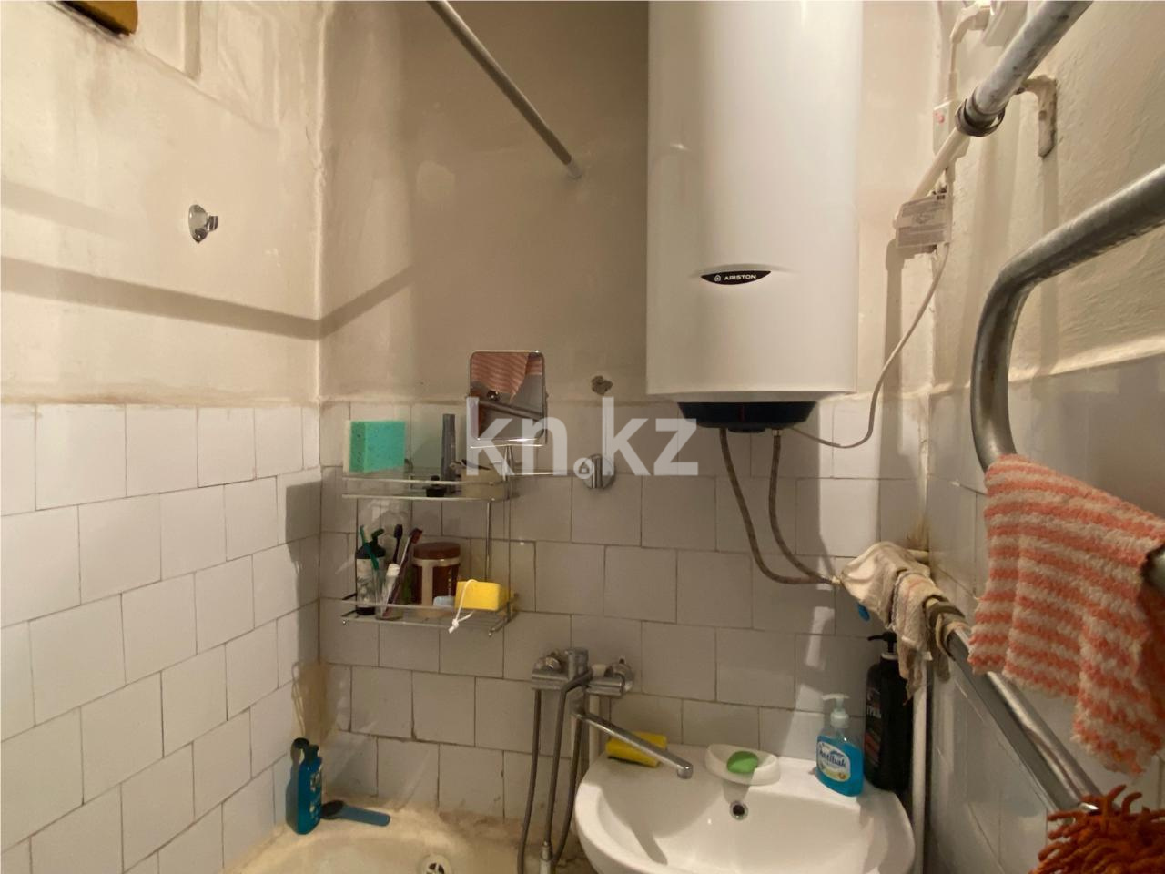 Продажа 2-комнатной квартиры, 44 м², мкр-н 15 в Караганде - фото 5