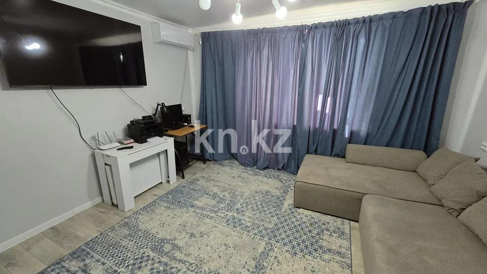 Продажа 3-комнатной квартиры, 64 м² в Караганде