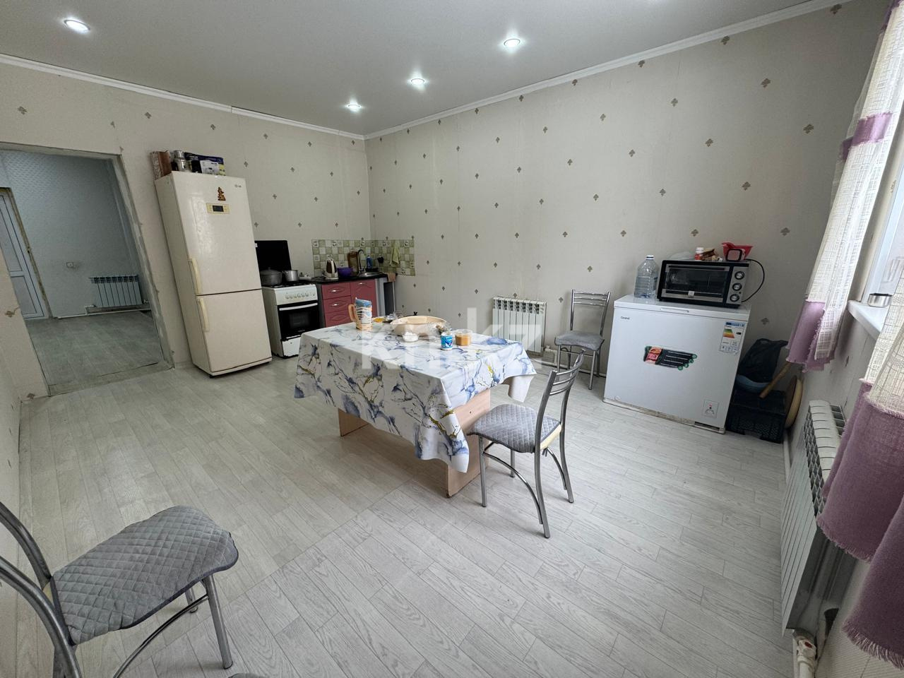 Продажа 7-комнатного дома, 220 м², мкр-н 8-й в Темиртау - фото 5