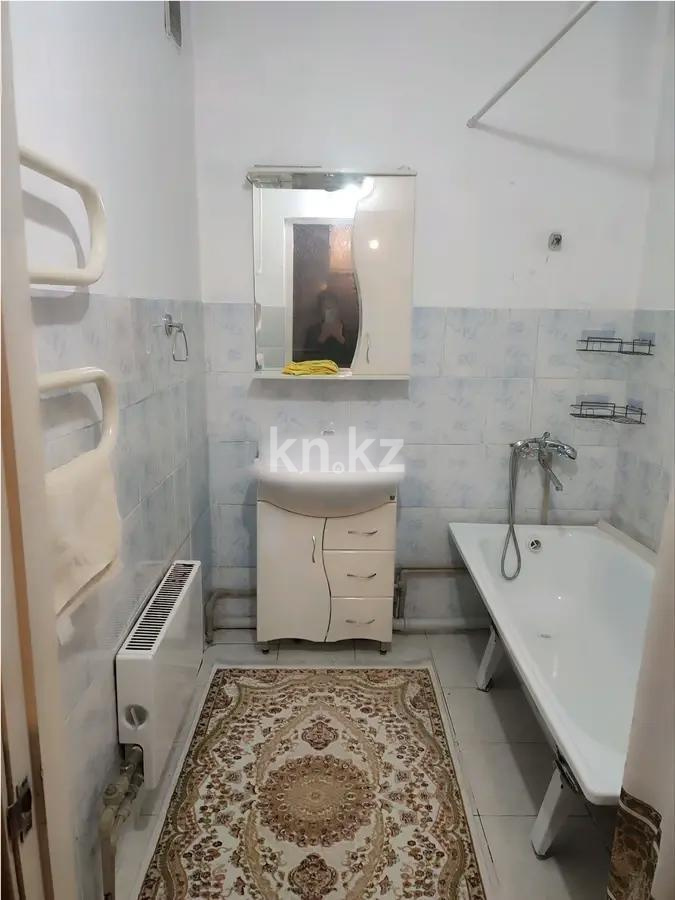 Продажа 2-комнатной квартиры, 69 м², мкр-н Акбулак, дом  33 в Алматы - фото 4