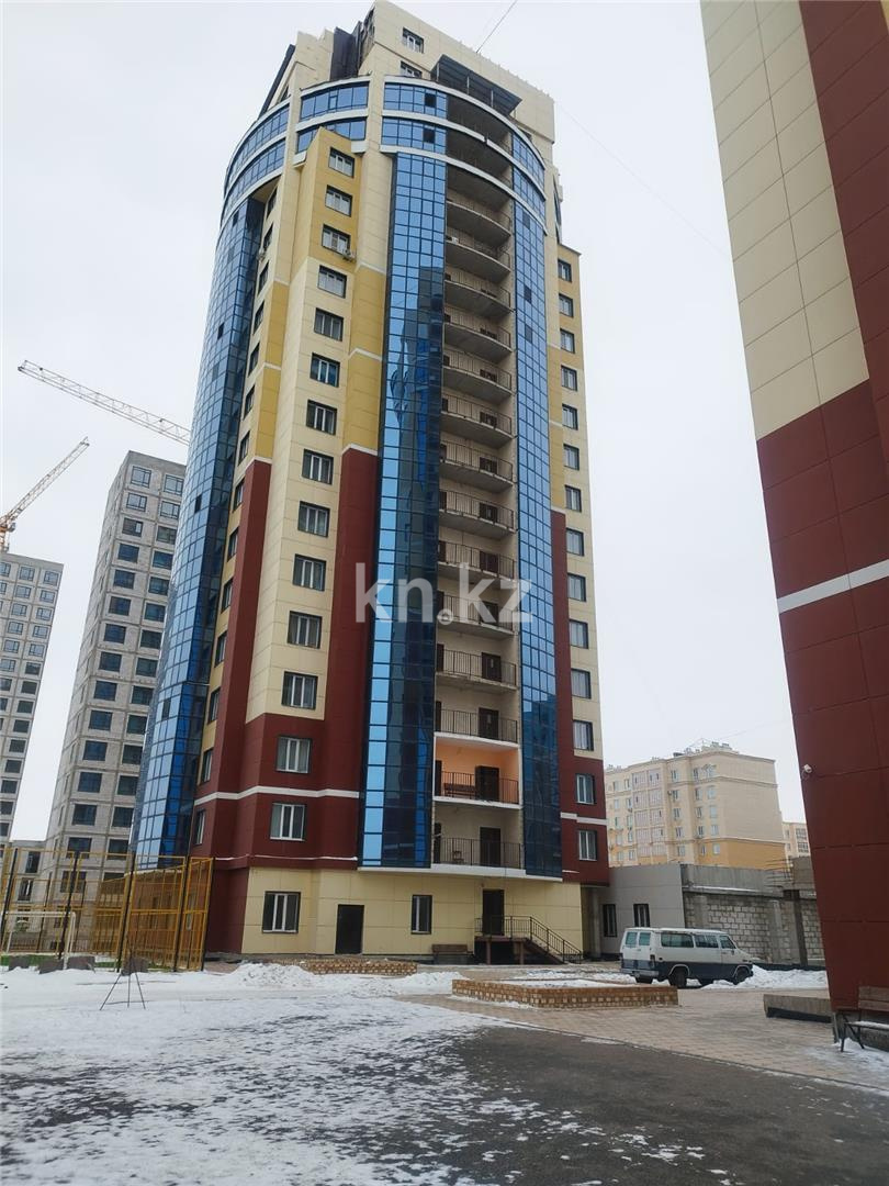 Продажа 3-комнатной квартиры, 107 м², ул. Дюсембекова, дом  83/1 в Караганде - фото 2
